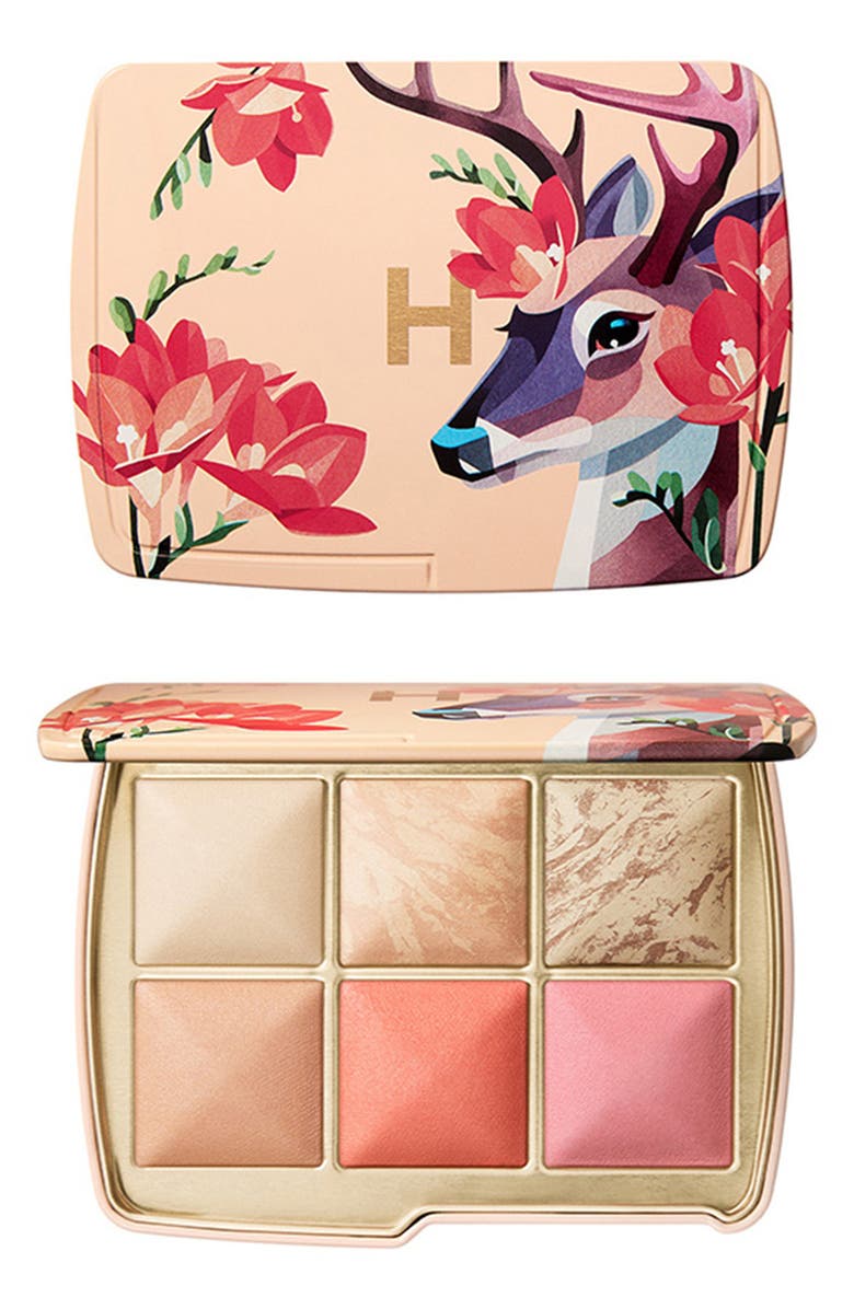 HOURGLASS PALLET DEER