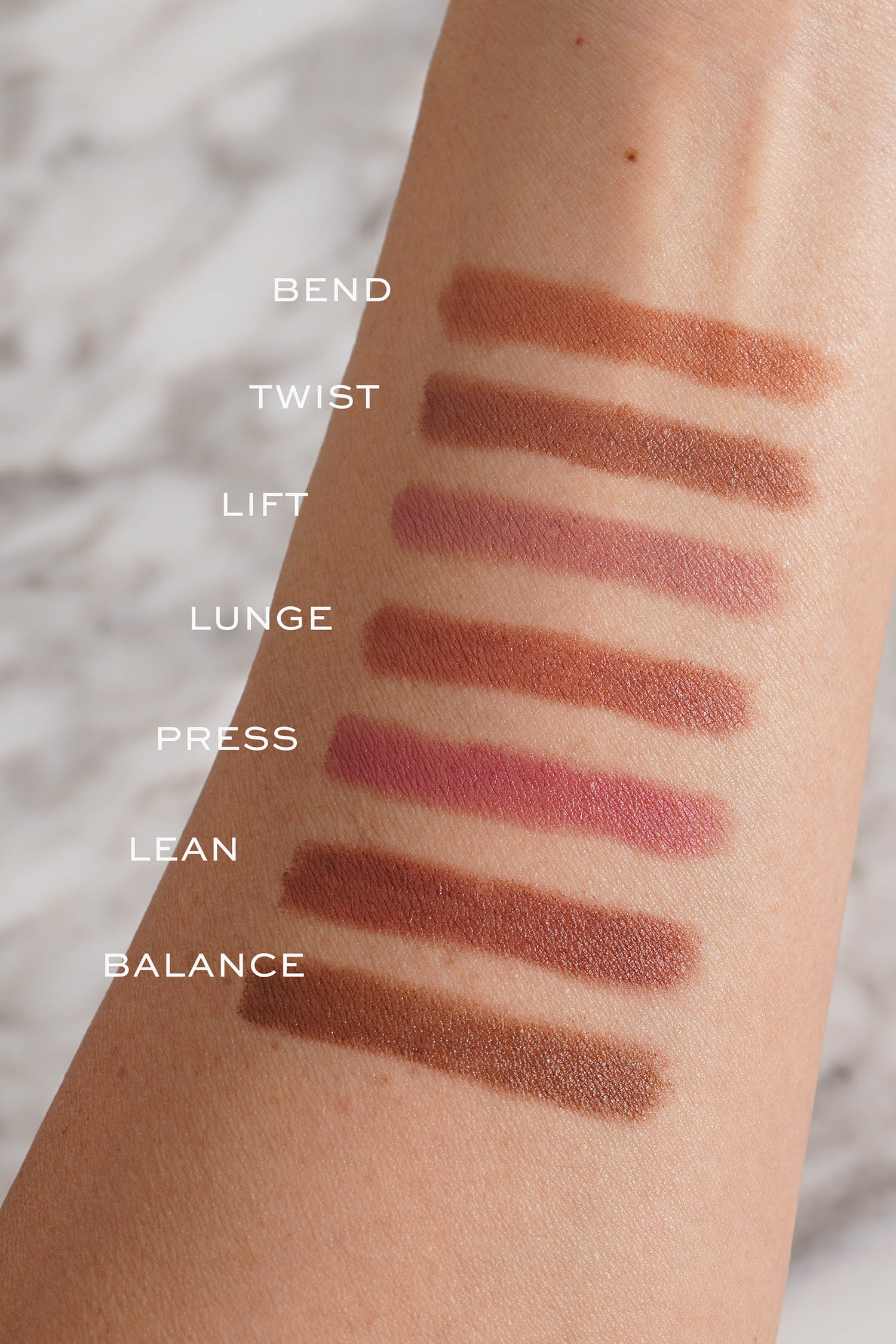 RHODE Peptide Lip Shape TWIST