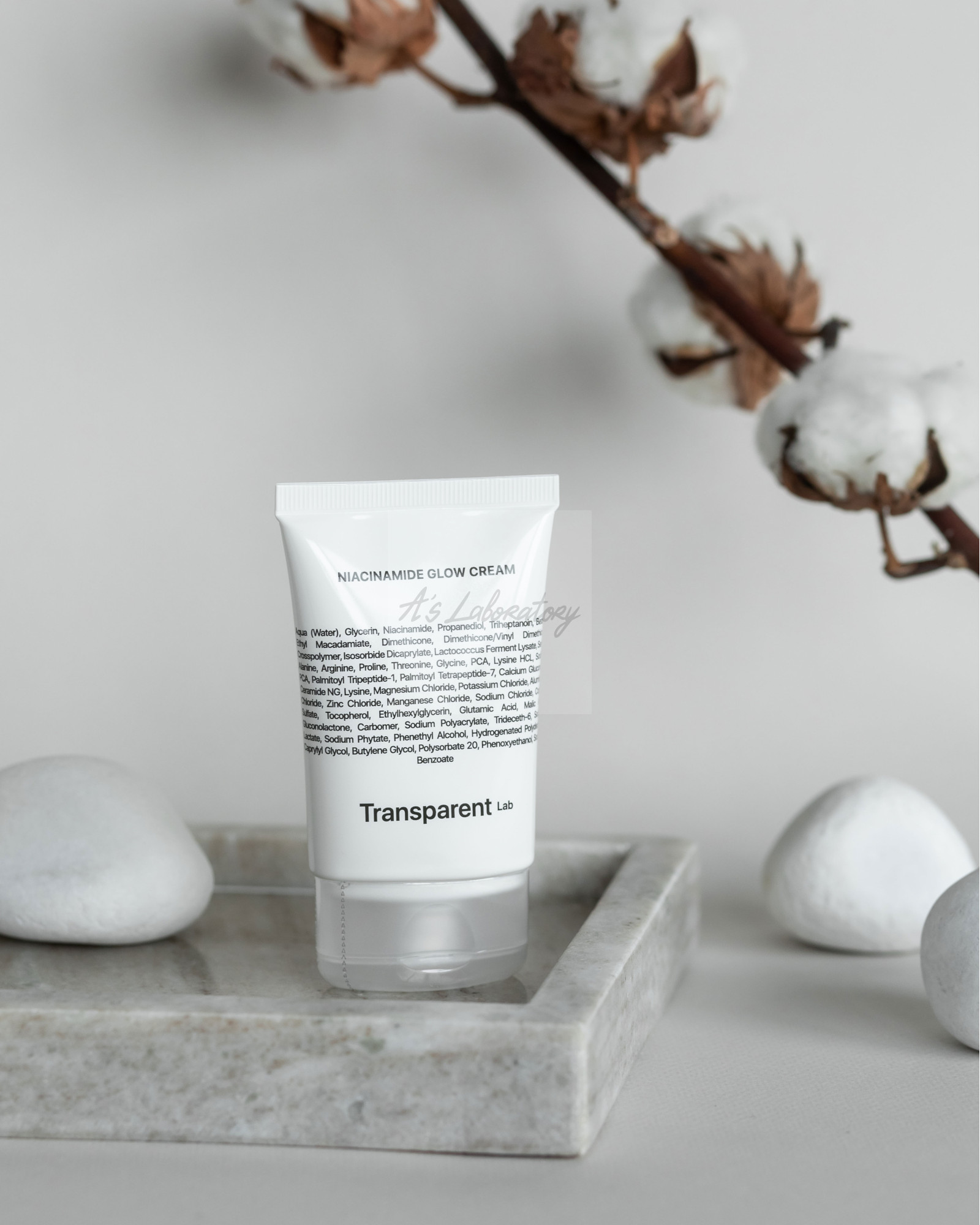 Transparent niacinamide glow cream - крем для сияния и здоровья кожи с ниацинамидом и керамидами
